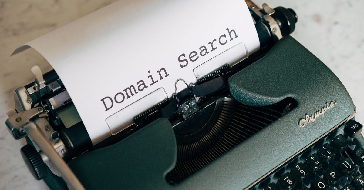 How to Choose a Domain Name (.co.uk vs .com)